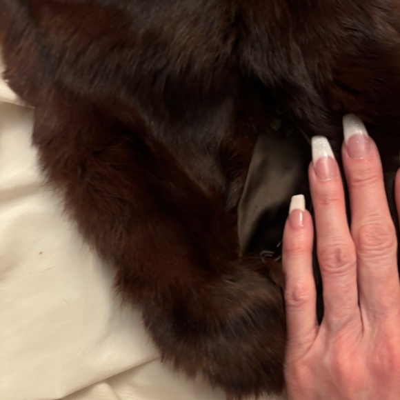Mink Fur Stole/Shawl Size: Small - Picture 5 of 9